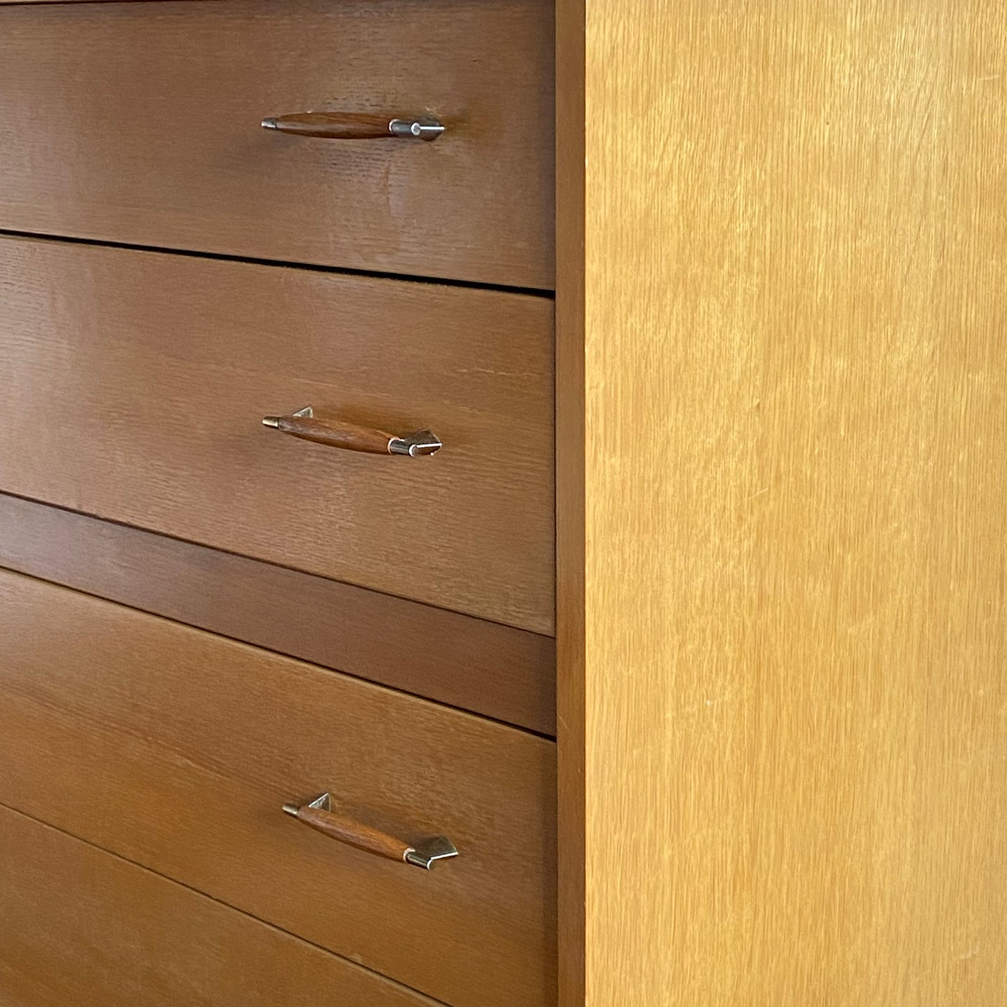 Mid Century Chest of Drawers